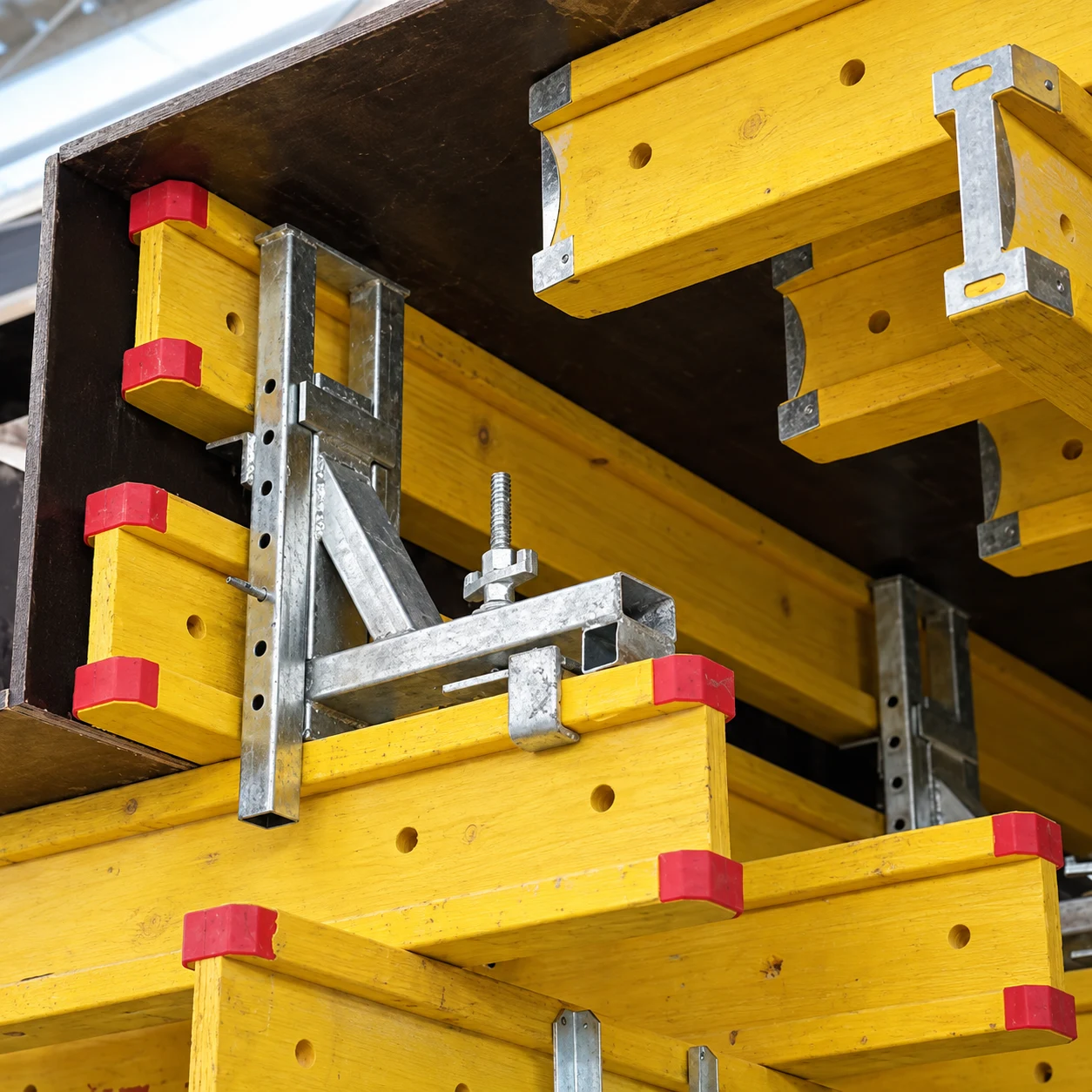 Formwork timber beam and steel connection detail