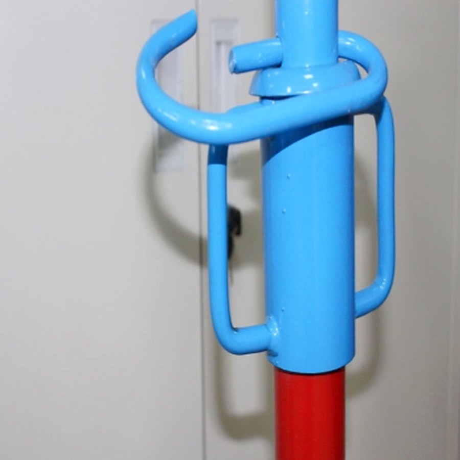 Blue prop handle detail